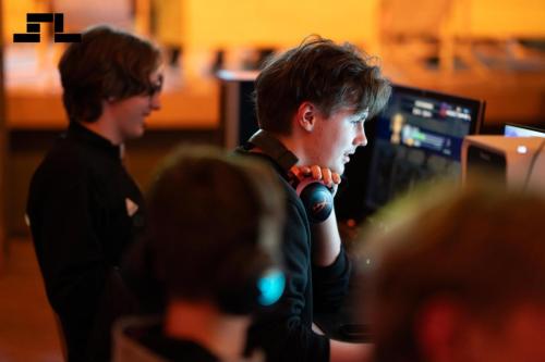 Schiller_Lan_09_121