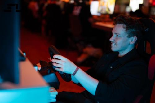 Schiller_Lan_09_51